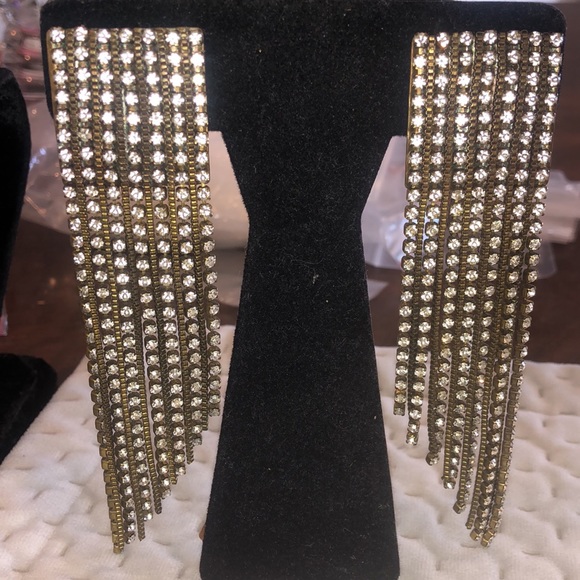 Stunning Vintage Crystal and Chains Statement Earrings-NWT-Boutique - Picture 1 of 8